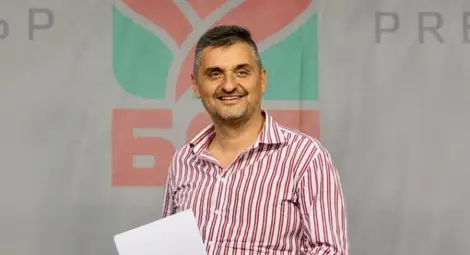 БСП изключи Кирил Добрев от партията