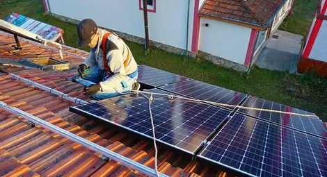 Солари на покрива се изплащат за 7-8 години и работят още поне два пъти по толкова