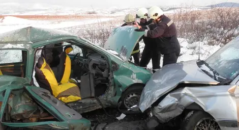 Жестока катастрофа с една жертва и четирима ранени затвори Е-79 Жестока катастрофа с една жертва и четирима ранени затвори Е-79