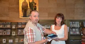 Американец от Казахстан спечели  Голямата награда за екслибрис