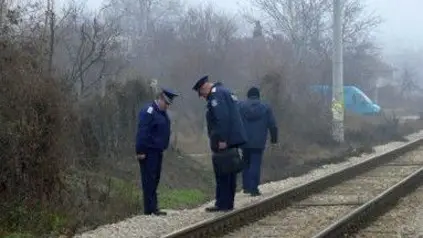 Паднала скала прекъсна жп движението край Стара Загора