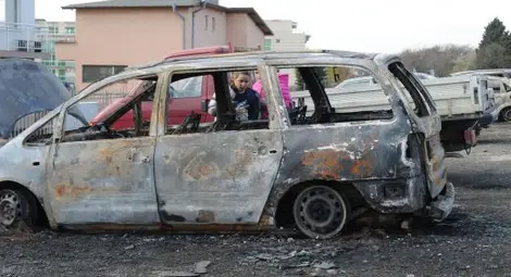 Опожариха колите на ромските лихвари Павката и Даката 