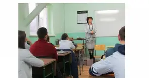 Панорама на средното образование помага за приема в гимназиите