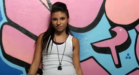 Дивна дебютира с „Мойта музика“ от студиото на Графа Дивна дебютира с „Мойта музика“ от студиото на Графа