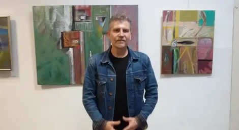 С цветни абстракции Живко Лазаров се сбогува със „своите петдесет“ С цветни абстракции Живко Лазаров се сбогува със „своите петдесет“