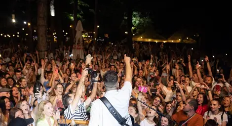 Графа идва в Русе с акустична версия на най-големите си хитове