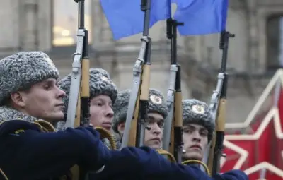 Руската армия се връща в Арктика