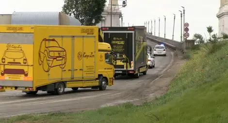 Папамобилът напусна България през Дунав мост