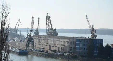 Държавата си взе обратно Порт Запад от Цветан Василев