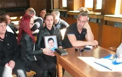 Вуйчото на прегазения в Панагюрище Петьо: За погребението детето беше буквално скърпено