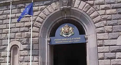 МС ще одобри реда за отпускането на обезщетения на осиновителите