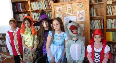 Маратон на четенето с любими герои от приказки организираха в Ценово