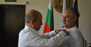 Царят на русенския карнавал  ще пристигне с корабче по Дунава