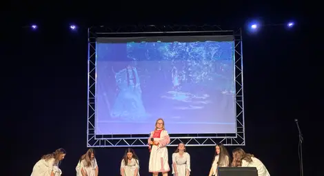 Повече от 150 ученици от русенски училища се включиха в концерта, посветен на Стоян Михайловски Повече от 150 ученици от русенски училища се включиха в концерта, посветен на Стоян Михайловски