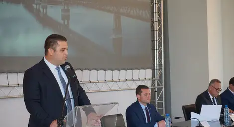 Първото съвместно заседание на Общинските съвети на Русе и Гюргево прие декларация за ЕС и обръщение към двете правителства