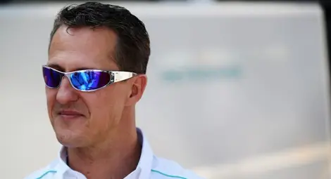 Шумахер се оправял бавно, но сигурно