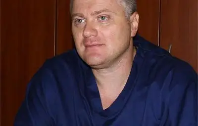 Д-р Атанас Кацаров: Много младежи са с криви крака от модата на развързаните обувки