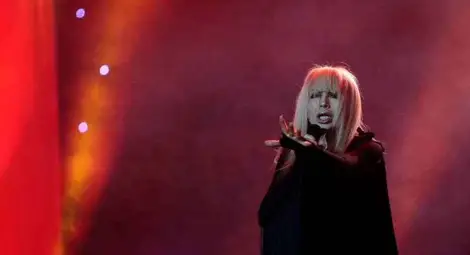 Фотоизложба от мигове с примата Лили Иванова /галерия/ 