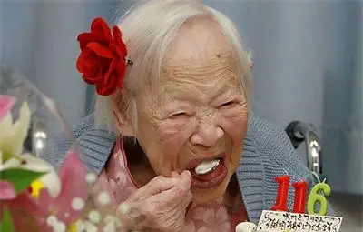 5 жени, родени през XIX в., още са живи