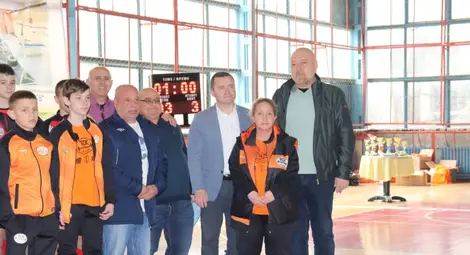 Олимпийската шампионка по бокс Стойка Кръстева сред гостите на XII-ия турнир по вдигане на тежести Купа &bdquo;Русе&ldquo;