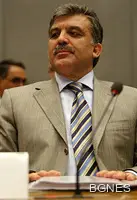 Абдула Гюл: Турция да преразгледа близкоизточната си политика