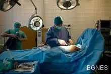 Хирурзи от САЩ оперираха сърце на неродено бебе 