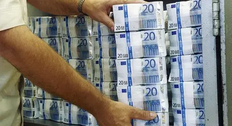 Германия се къпе в пари и спешно търси работна ръка