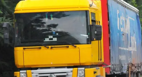 ТИР блъсна и уби служител на ДАИ край Божурище