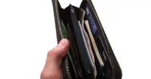 Нагъл софиянец обрал спряла на кръстовище кола