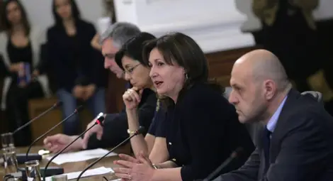 Правителството си даде положителна оценка за 100 дни