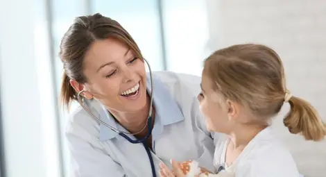 Лекари от "Пирогов" прегледаха 250 деца в Разград