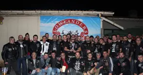 Рокерите от „Lowlanders MC“ учат деца на правилата за движение