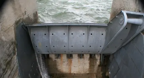 Има ли преливащи язовири край бедстващия град Мизия