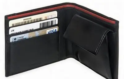 Японци намерили 28 млн. долара и ги върнали Японци намерили 28 млн. долара и ги върнали