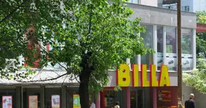 Зажаднял за уиски спрян на изхода на „Билла“ с бутилка в гащите