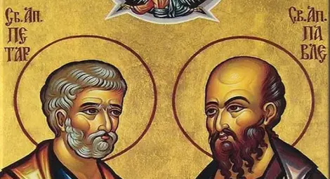 Петровден е, осветените ябълки носят здраве цяла година