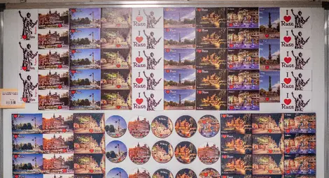 Нов магазин за сувенири срещу Доходното здание популяризира Русе Нов магазин за сувенири срещу Доходното здание популяризира Русе