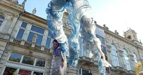 Театър „Маска“ цени русенската публика, защото аплодирала живите статуи