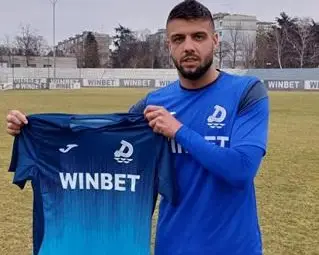 Николай Дичев остана в историята  на &bdquo;драконите&ldquo; с 40 мача и 1 гол