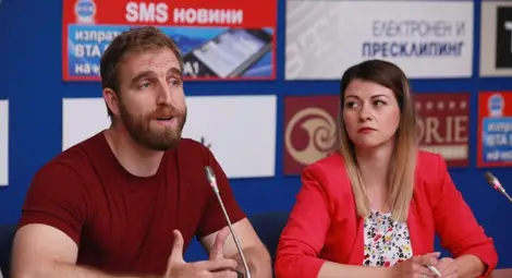 &ldquo;Капачки за бъдеще&rdquo;: Мечтата ни е да можем да даряваме и детски линейки