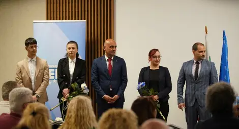 ГЕРБ–СДС залага на експертиза, опит и млади лица в Русе, Теменужка Петкова: Доказахме, че нямаме неизпълнено обещание! ГЕРБ–СДС залага на експертиза, опит и млади лица в Русе, Теменужка Петкова: Доказахме, че нямаме неизпълнено обещание!