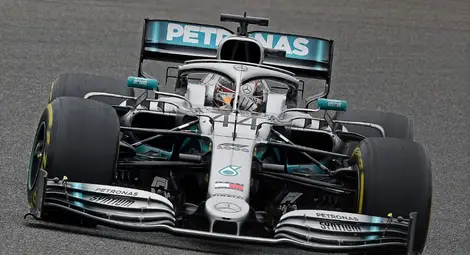 Хамилтън спечели състезание номер 1000 във Формула 1