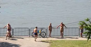 Температурен рекорд отвори плажа край Дунав