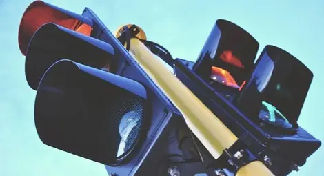 Заловиха шуменец, откраднал светофар