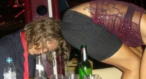 Гурбетчия от Родопите в Слънчака: Трима чужденци оставят толкова гнус след себе си, колкото 10 наши мизерници