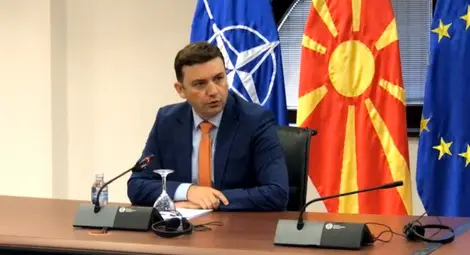 Буяр Османи благодари на Генчовска за подкрепата при евакуацията на граждани на РСМ от Украйна