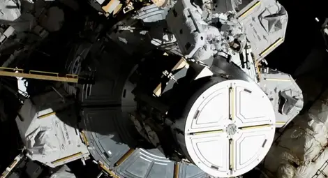 Корпусът на МКС е застрашен от корозия