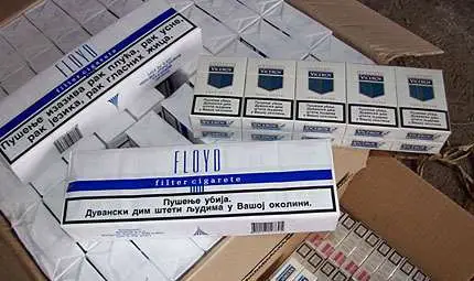 8400 къса контрабандни цигари хванати в Русе в автобус от Гърция