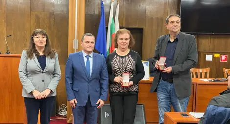 Първенци в Ученическите игри в Русе бяха наградени от кмета Пенчо Милков