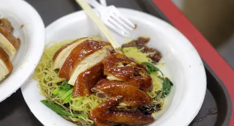 Онколози: Най-канцерогенни са горещите ястия и пушеното свинско